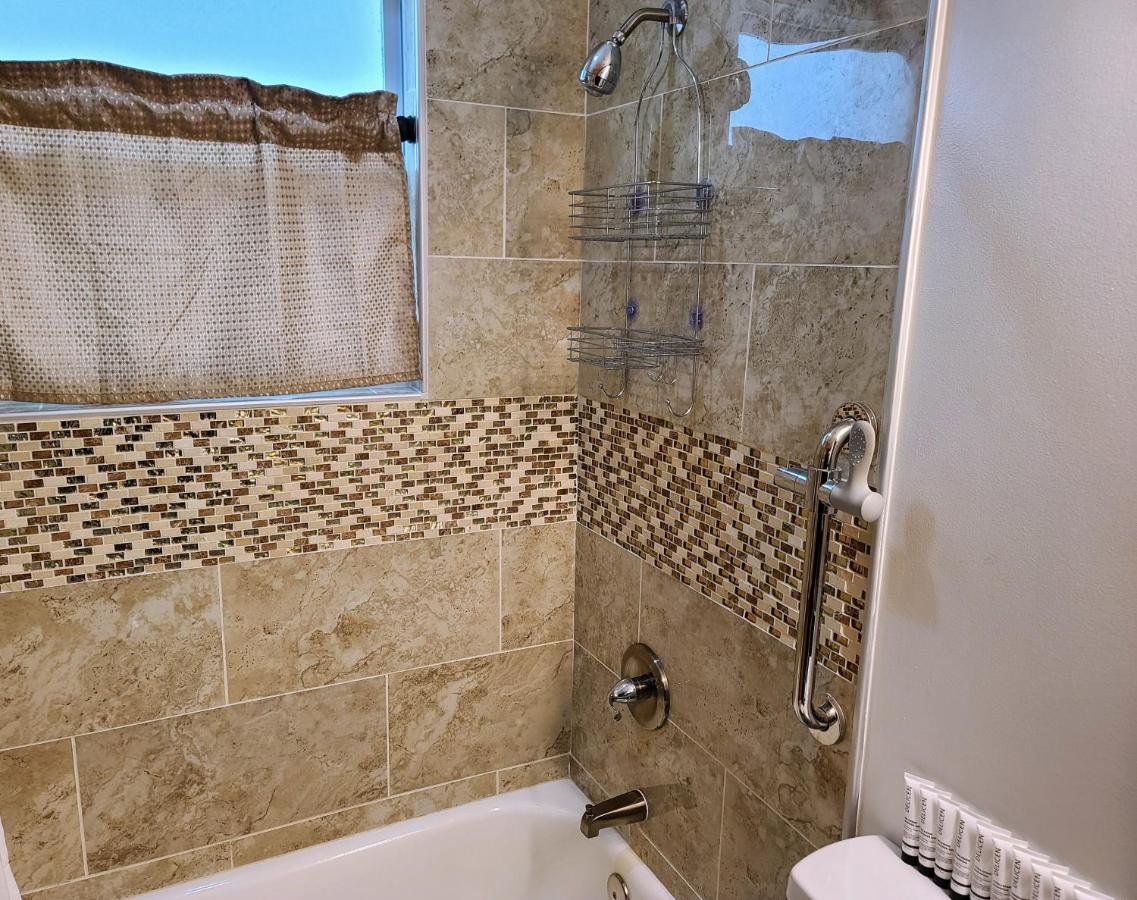 Stylish Suite Tampa Minutes To Hard Rock Casino Mango ภายนอก รูปภาพ